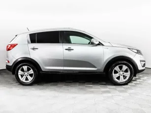 Kia  4