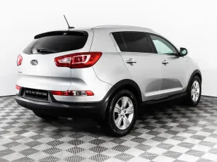 Kia  5