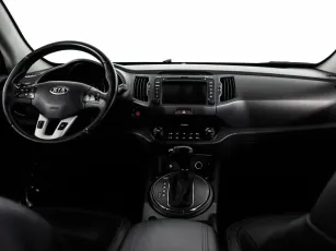 Kia  8