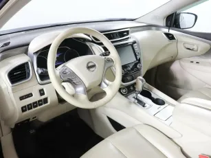 Nissan  7
