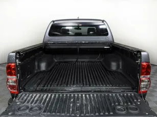 Toyota  16