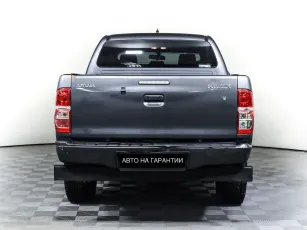 Toyota  6
