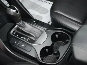 Hyundai  13