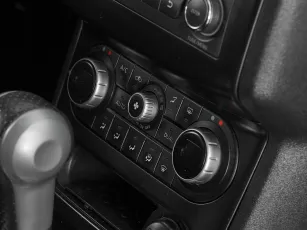 Nissan  13