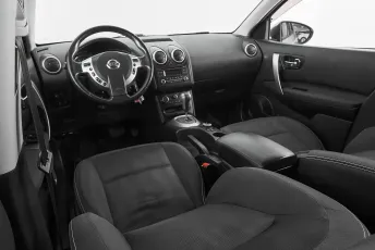 Nissan  9