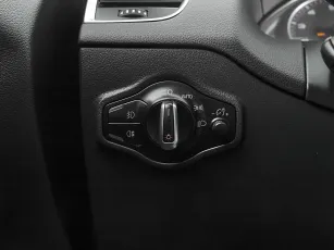 Audi  11