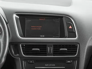 Audi  12