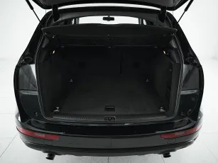 Audi  19
