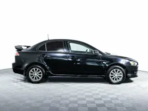 Mitsubishi  4