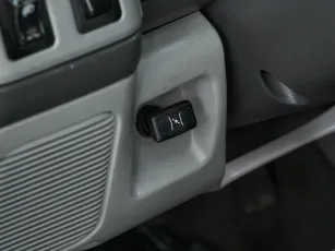 Mitsubishi  13