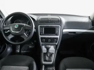 Skoda  6