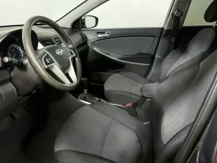 Hyundai  7