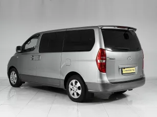 Hyundai  6