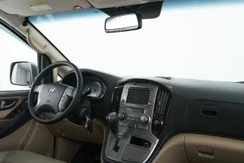Hyundai  9