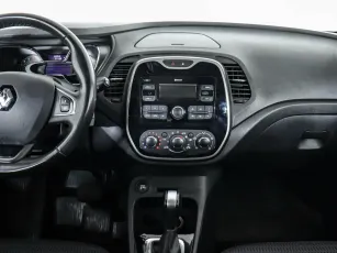 Renault  9