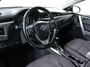 Toyota  10