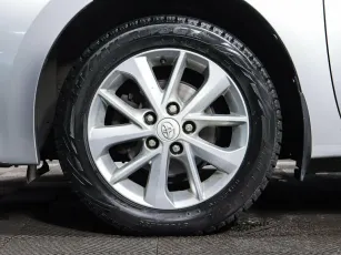 Toyota  7
