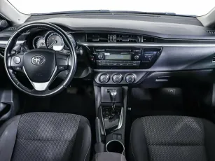 Toyota  9