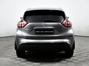 Nissan  6