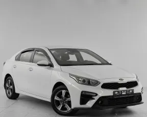 Kia  3