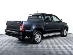 Toyota  3