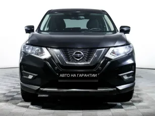 Nissan  2