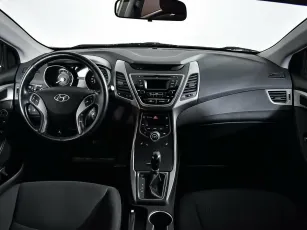 Hyundai  10