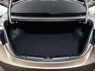 Hyundai  14