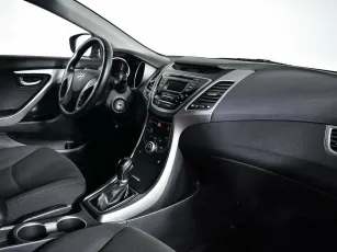 Hyundai  9