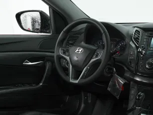 Hyundai  10