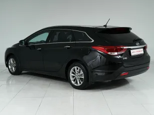 Hyundai  4
