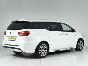 Kia  6