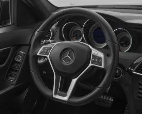 Mercedes-Benz  10