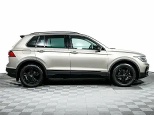 Volkswagen  4