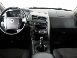 SsangYong  6