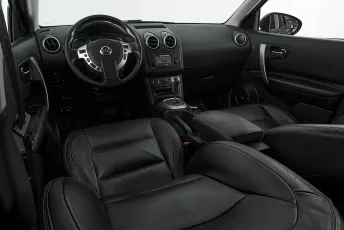 Nissan  7
