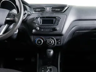Kia  14