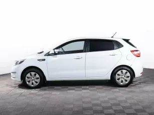Kia  3