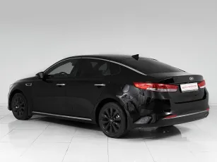 Kia  4