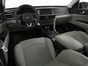 Kia  7