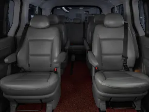 Hyundai  16