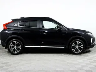 Mitsubishi  4