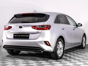 Kia  3