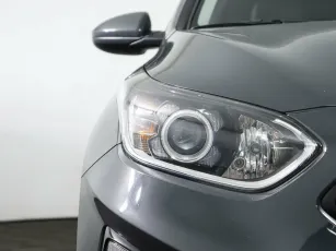 Kia  7