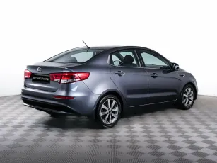 Kia  5