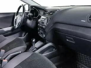 Kia  9