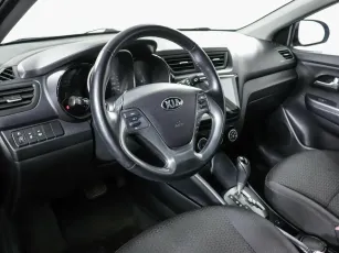 Kia  6