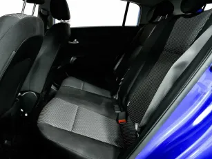 Kia  11