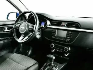 Kia  7