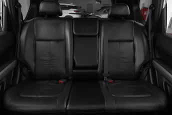 Nissan  15